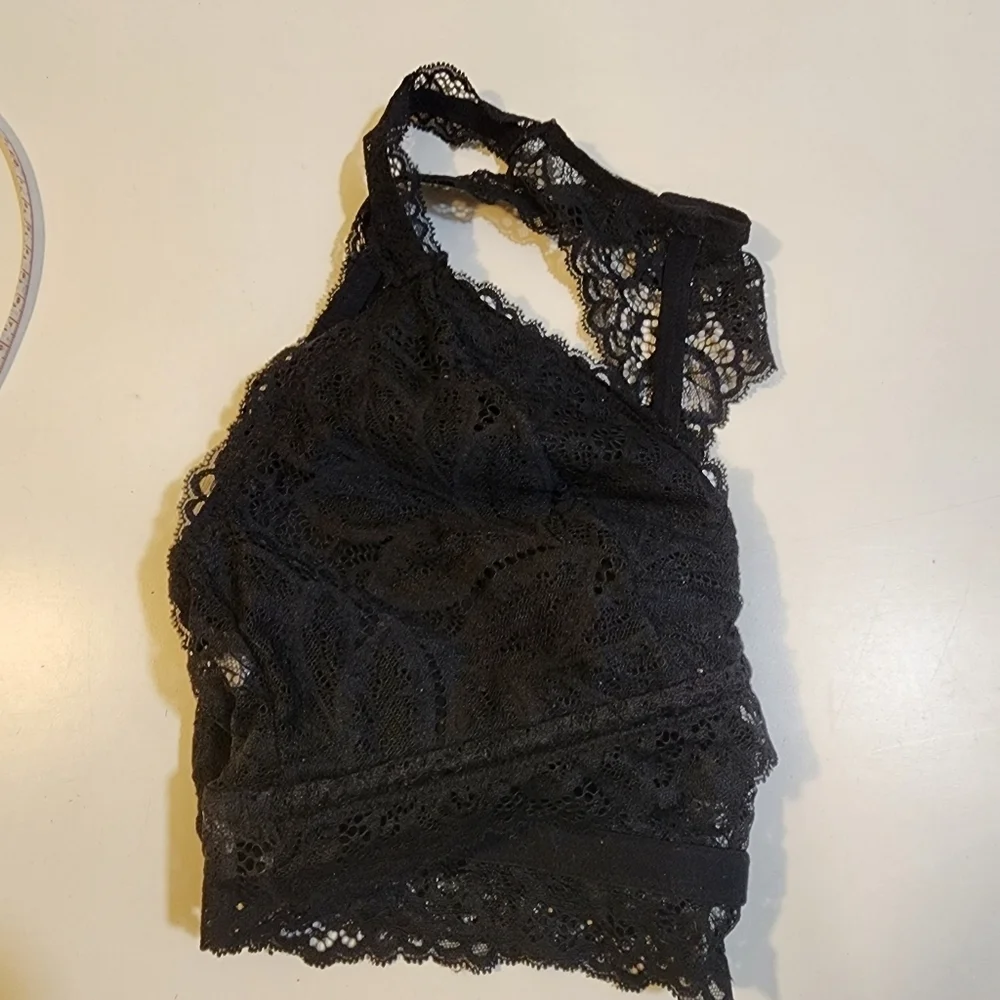 AUDEN black lace Bralette Size L
